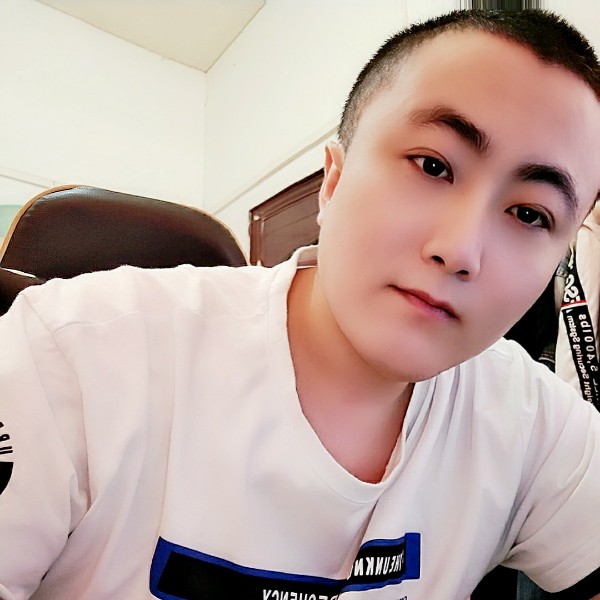 玖瑆的照片