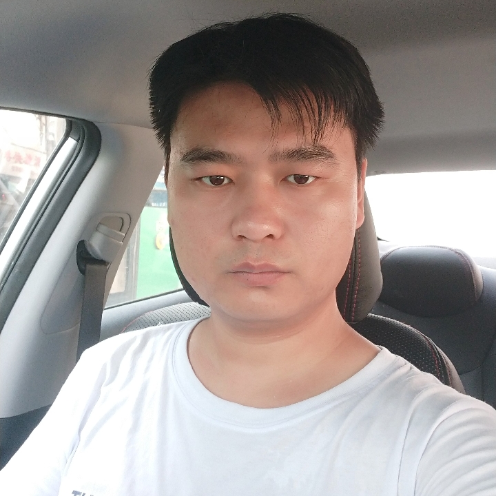 保温杯笑怕黑的照片
