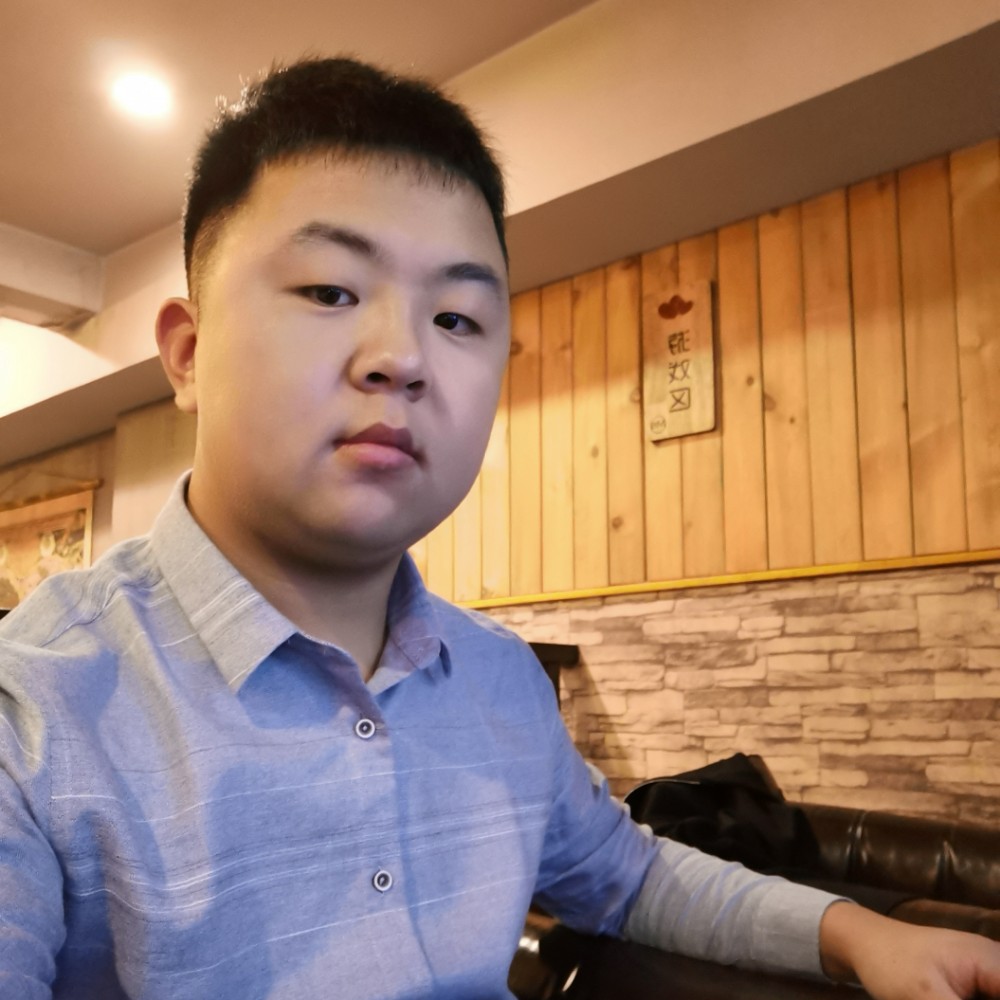 小强同学的照片