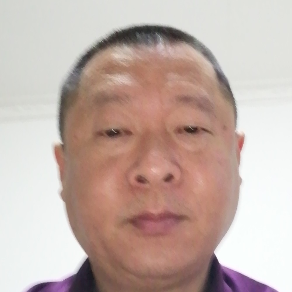 候哥哥的照片