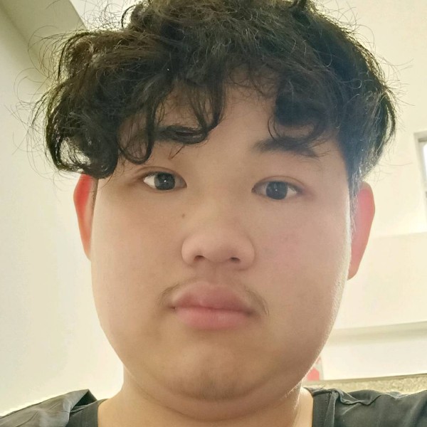 刘明驰的照片