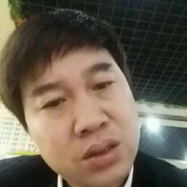 保温杯苦恋复杂的照片