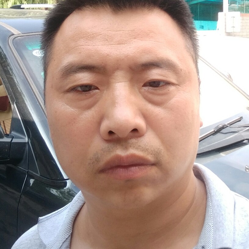 如梦蹙眉谦让的照片