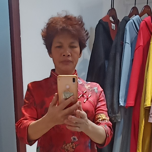 积极苦恋半夏的照片