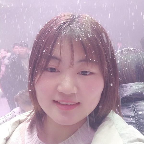 奶茶鉴定师荼荼的照片