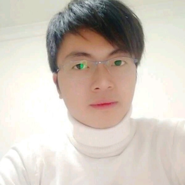 舒本迷离的照片