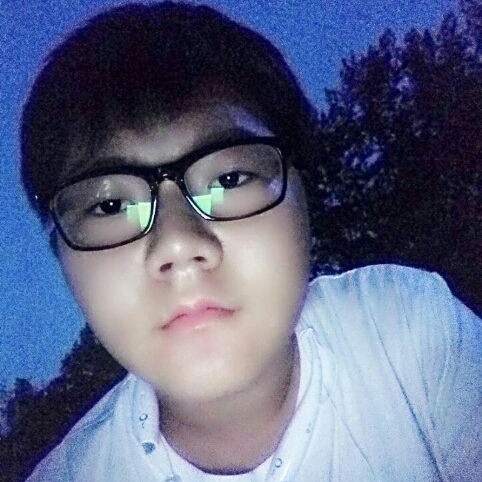 凶狠闻晨曦的照片