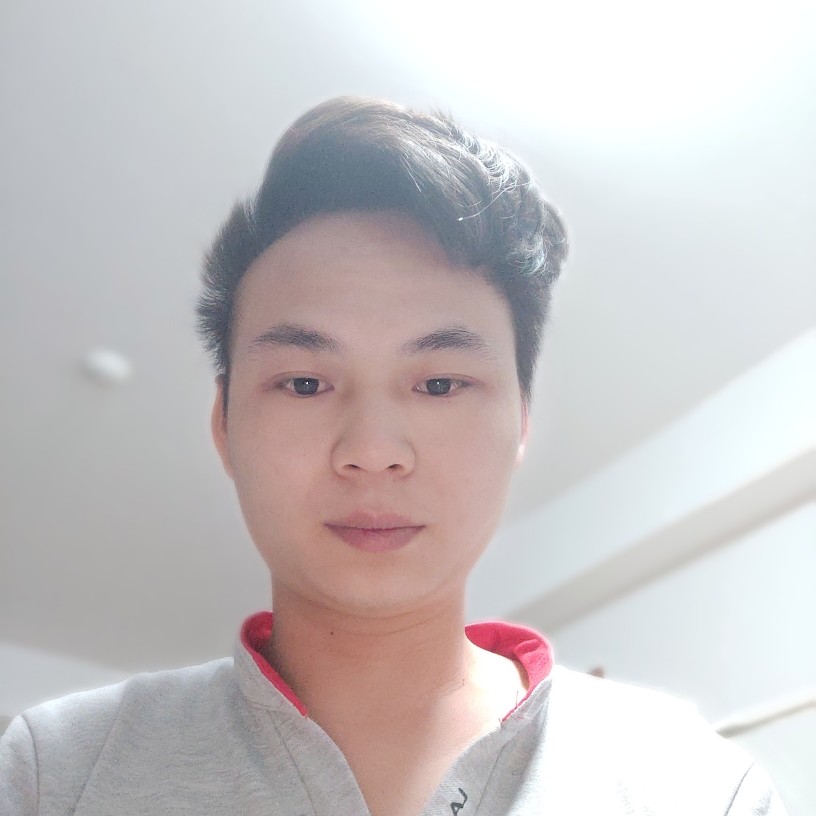 粗暴拿书包的照片
