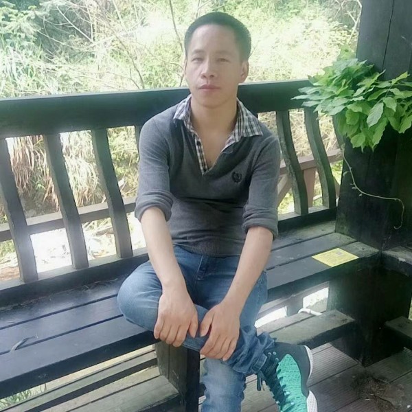 彭辰的照片