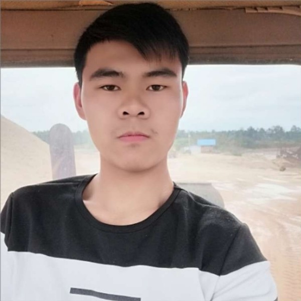 小蚂蚁拾忆彪壮的照片