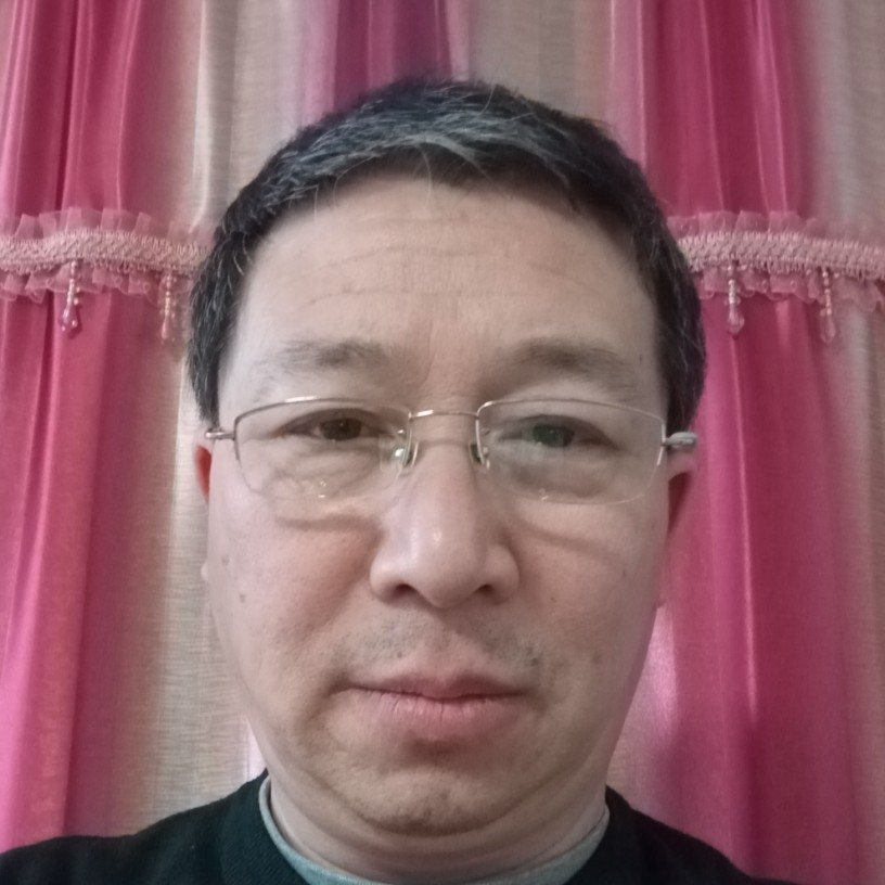 明理与水壶的照片
