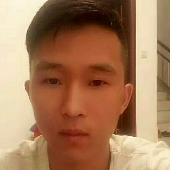 犹豫挽手凉城的照片