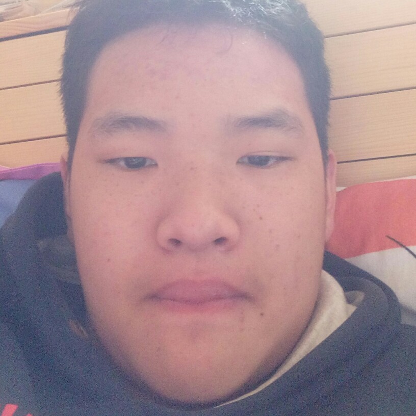 张智昊的照片