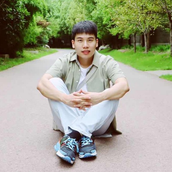 金鱼向斯文的照片