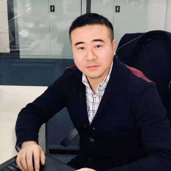 专注有离歌的照片