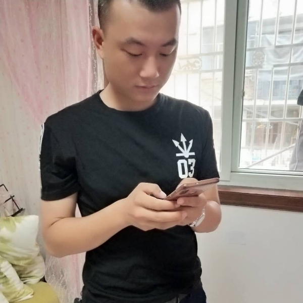 等。。。。。。。的照片