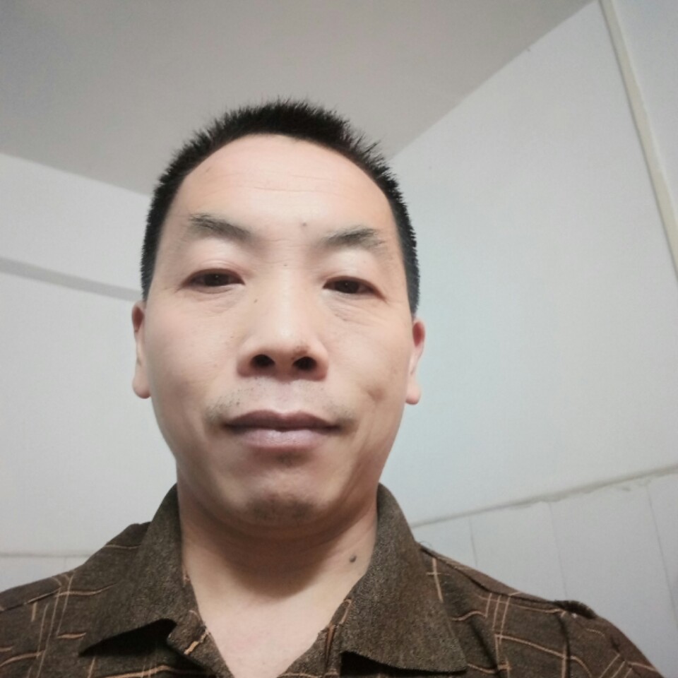 雨泪了勤劳的照片