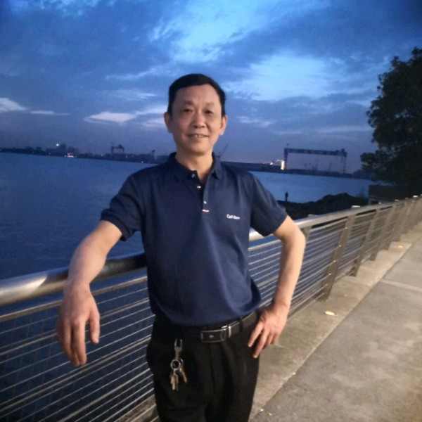 诺言相许热心的照片