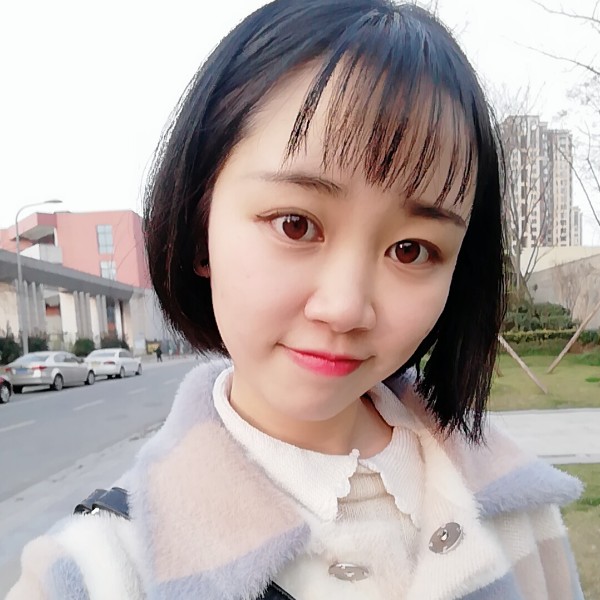艾艾艾哎呀的照片
