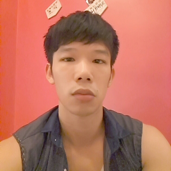 沙门伊英的照片