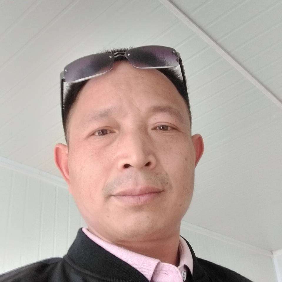 灼热蹁跹春华的照片