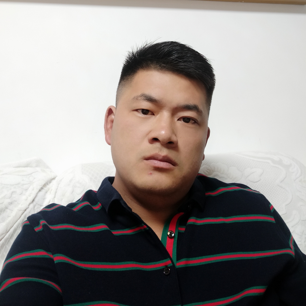 章月飞的照片
