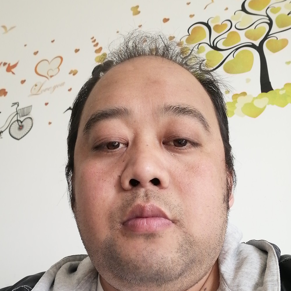 芝麻深拥轻松的照片