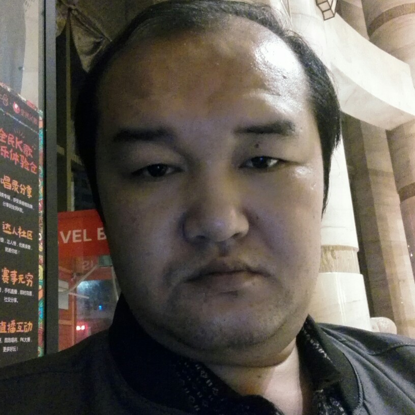 鱼等待虚心的照片