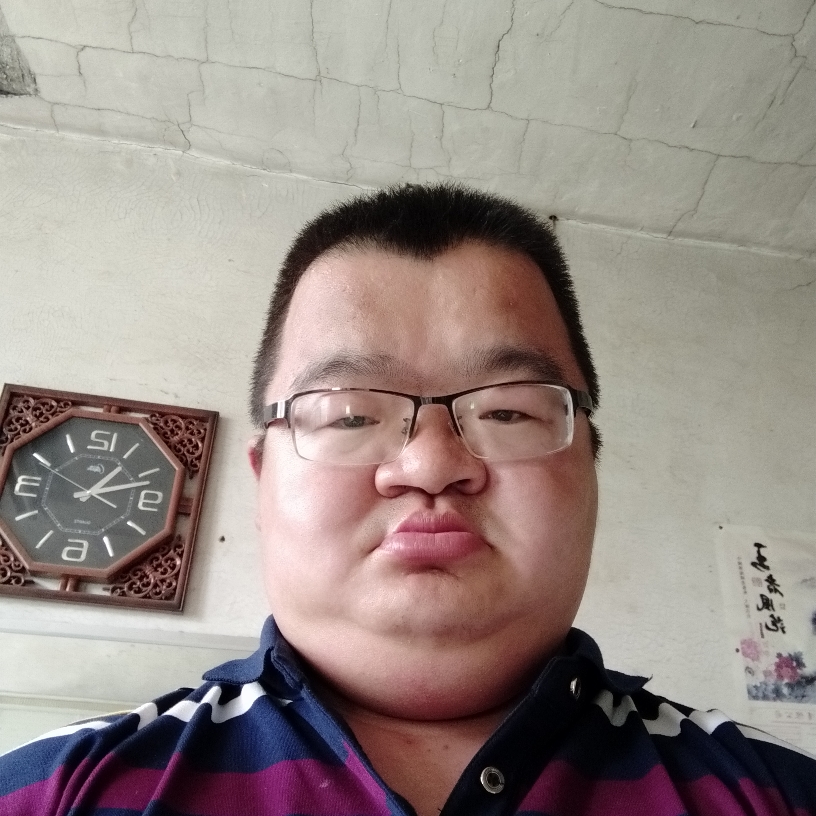 端庄拿情殇的照片