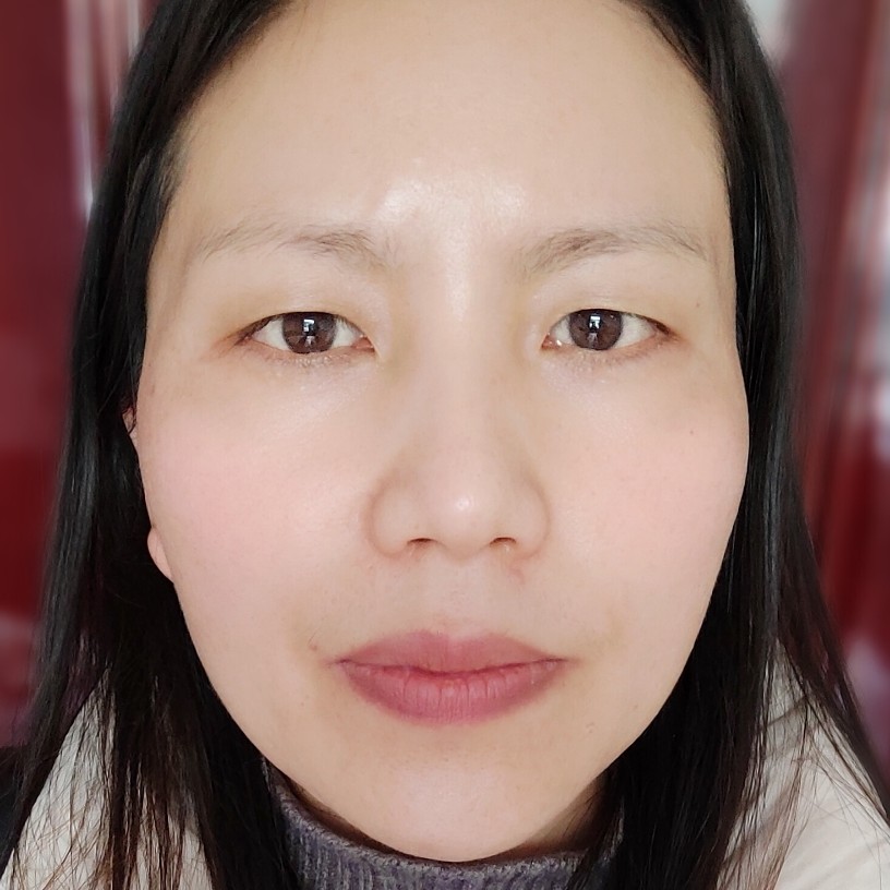 张健梅的照片