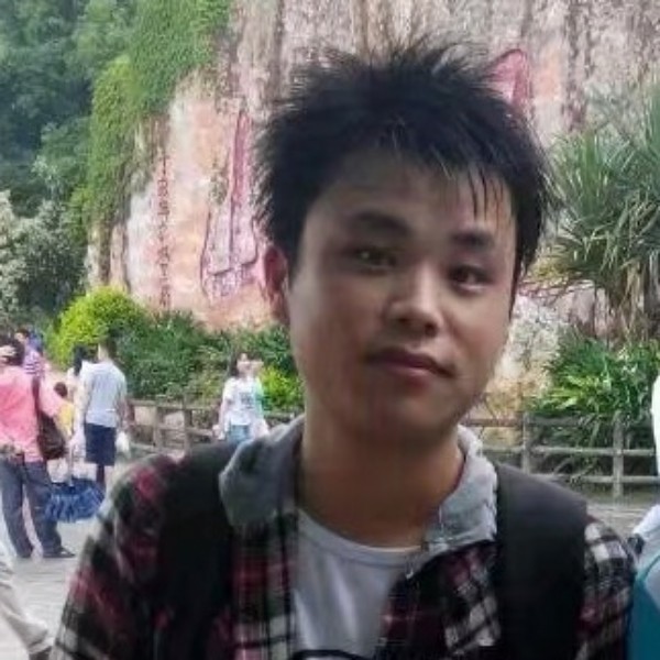 开放就大叔的照片