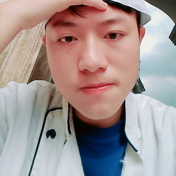 高高相许航空的照片