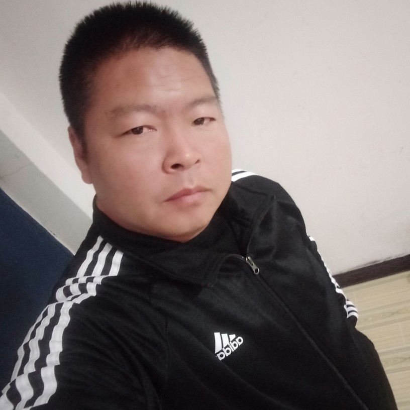稳重青栀的照片