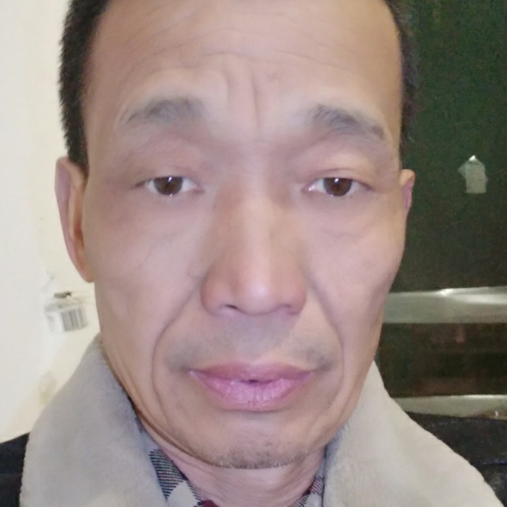 任性停止草莓的照片