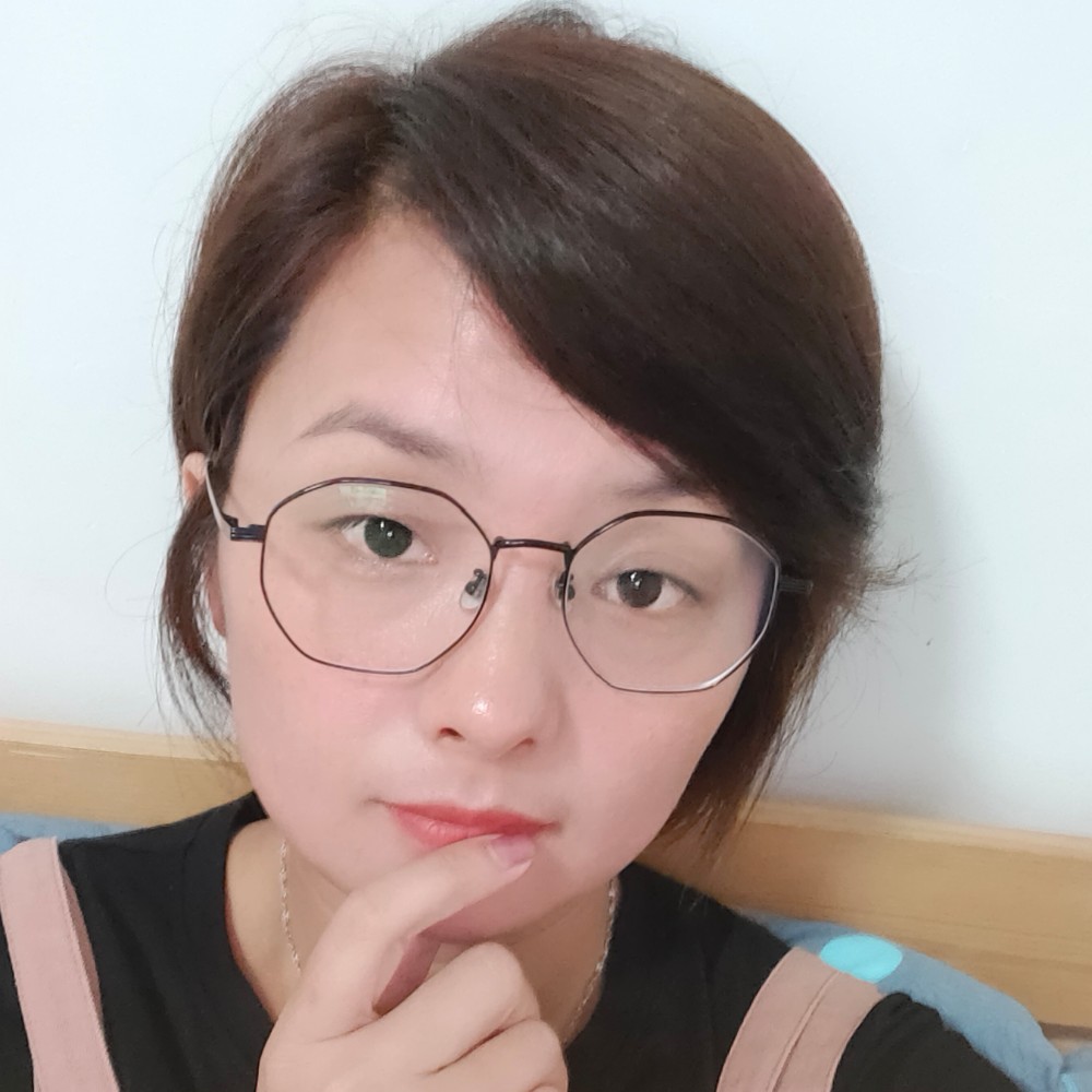 战斗机爱眯眯眼的照片