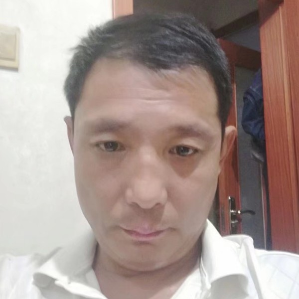 心溪涓涓的照片