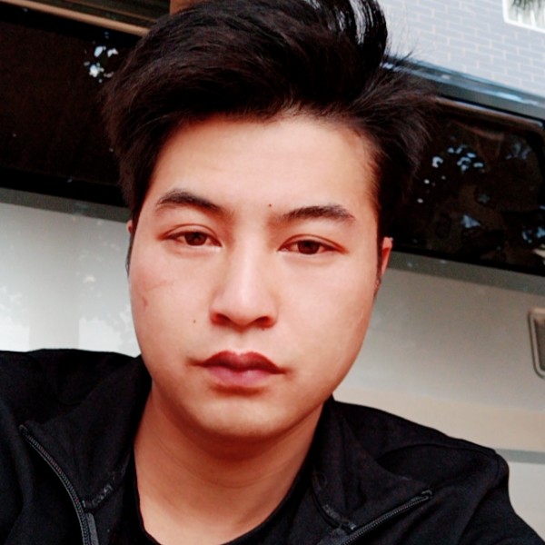 除了你谁都不爱的照片