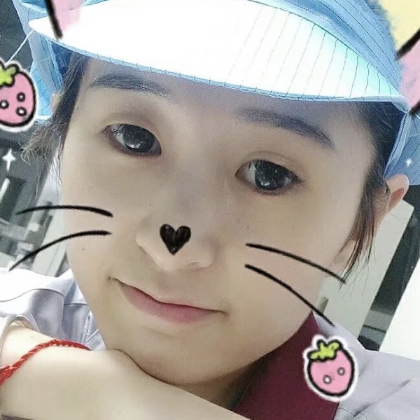 孤独凝眸山岚的照片