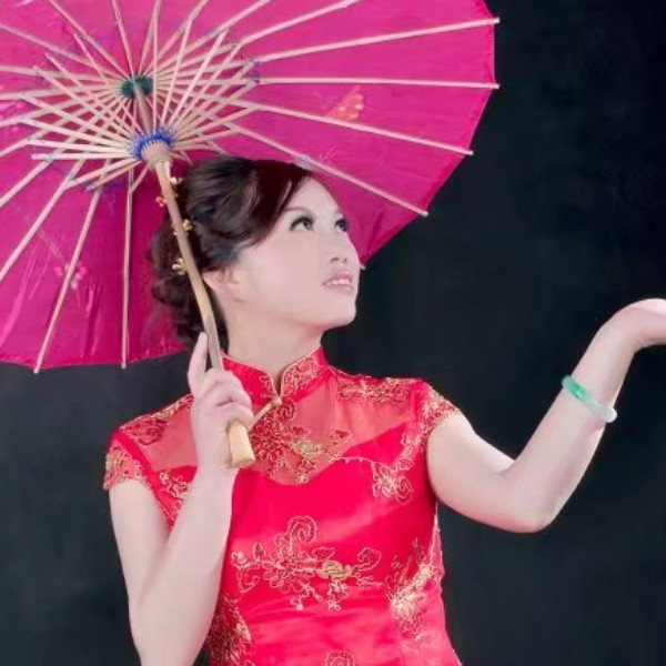 玫瑰冷艳的照片