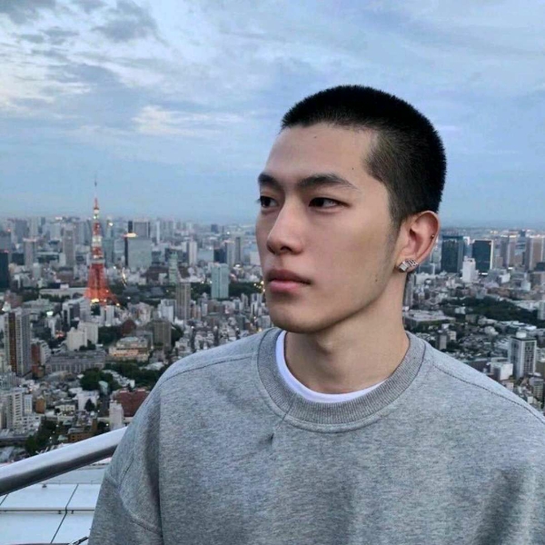 板栗不解的的照片