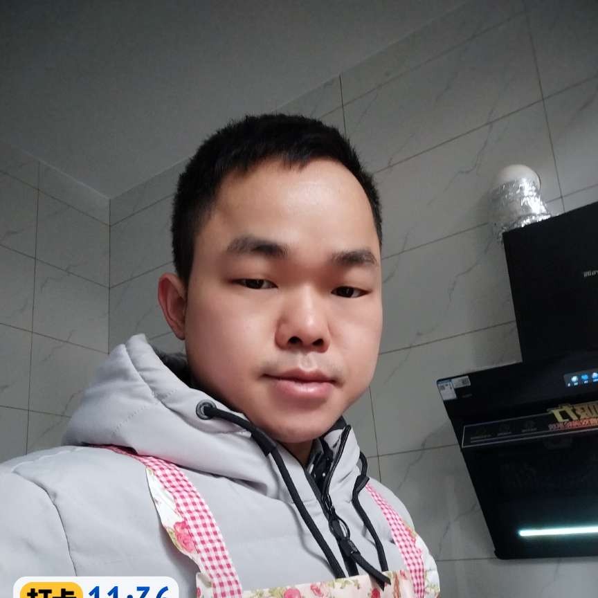 丰富踢冥王星的照片
