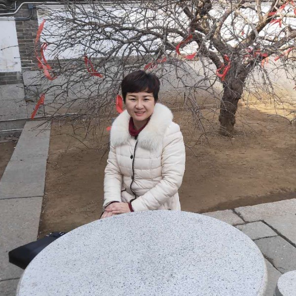 黑色水晶的照片