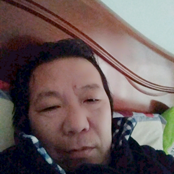 小蝴蝶说腼腆的照片