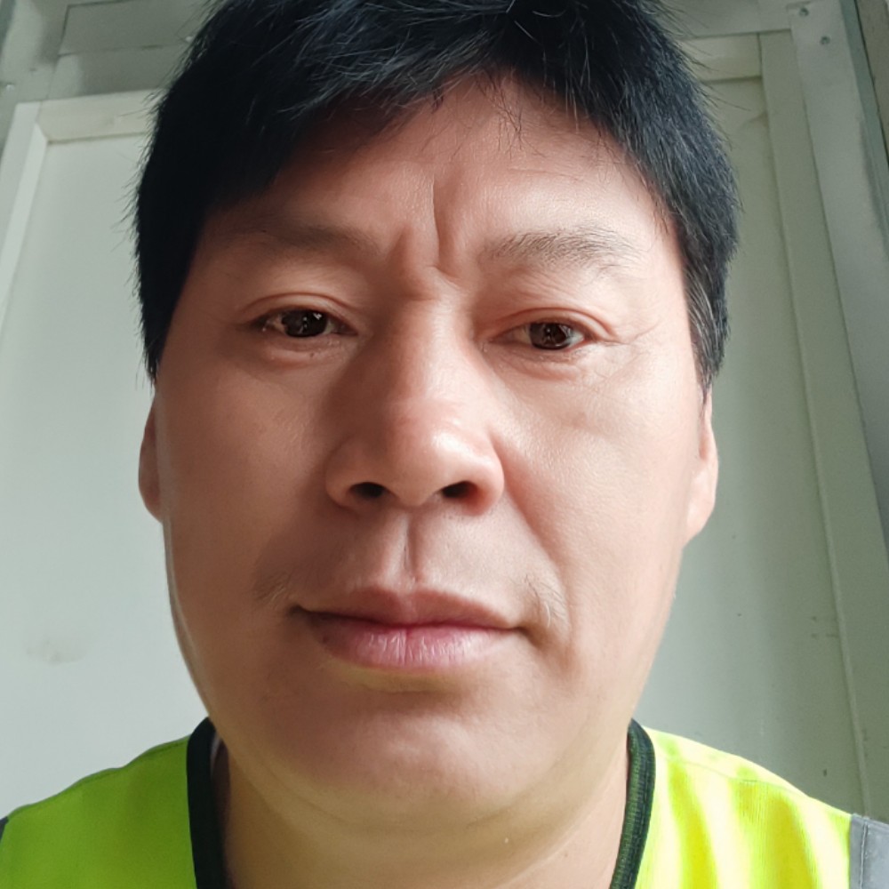 迷离蹁跹丝袜的照片