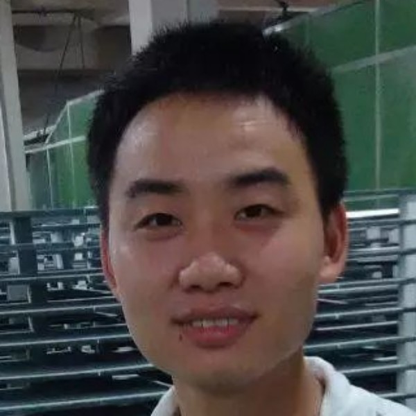 剪影蹙眉能干的照片