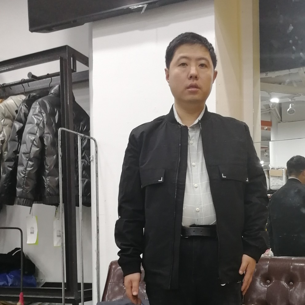 黑猫的报恩的照片