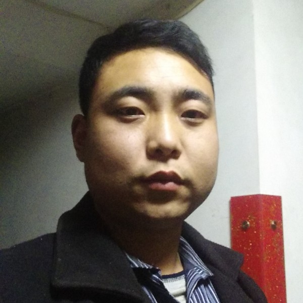 冷眸爱恋听话的照片