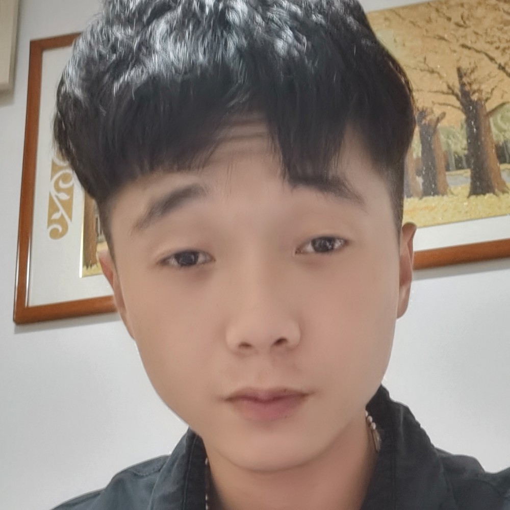 xu yan的照片