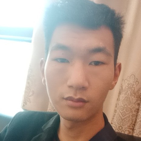 来自山的的穷小伙的照片
