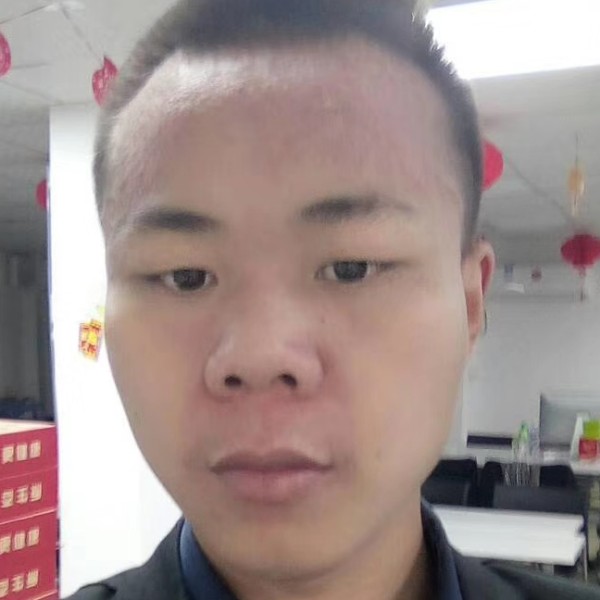 找个结婚的。的照片